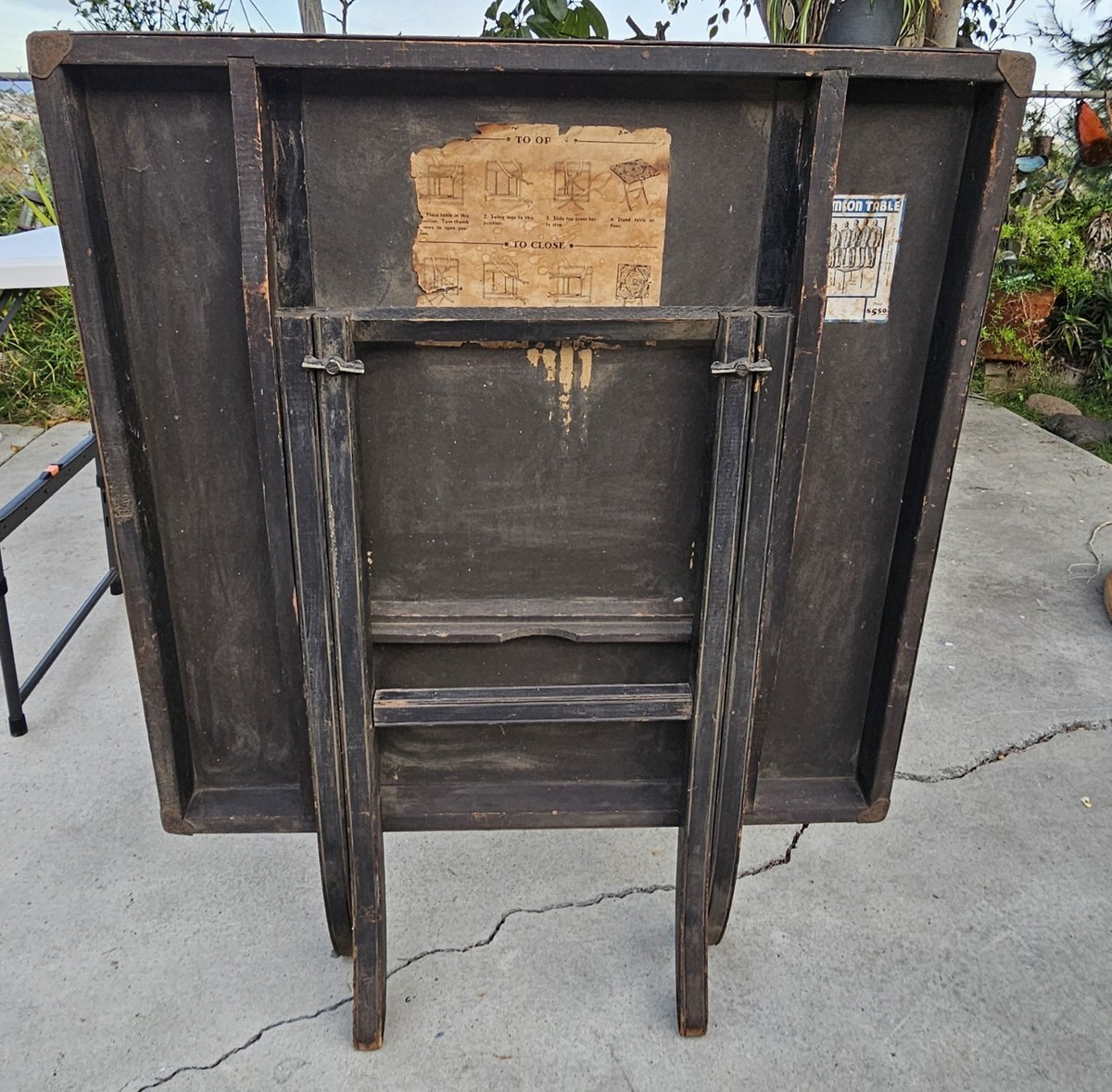 Rare Vintage 1930s Samson Standing/Folding Card Table Shwayder