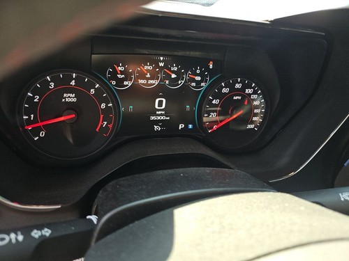2018 Chevrolet Camaro 2dr Coupe ZL1 - Picture 6 of 12