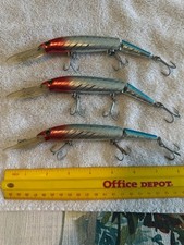 Red, Blue and silver 7.0 inch broken back deep diving plugs with rattle 