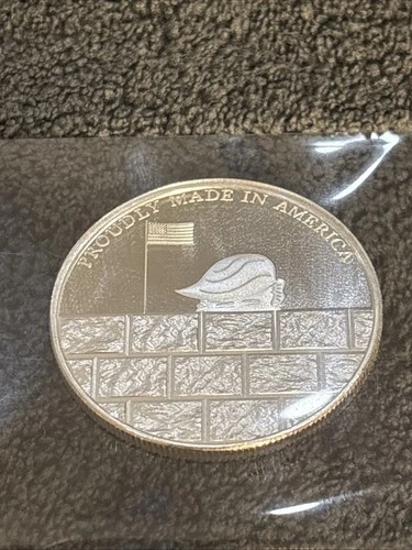 2020 Trump Pence Build The Wall 1 Oz Troy Silver Round .999 Disme Coin