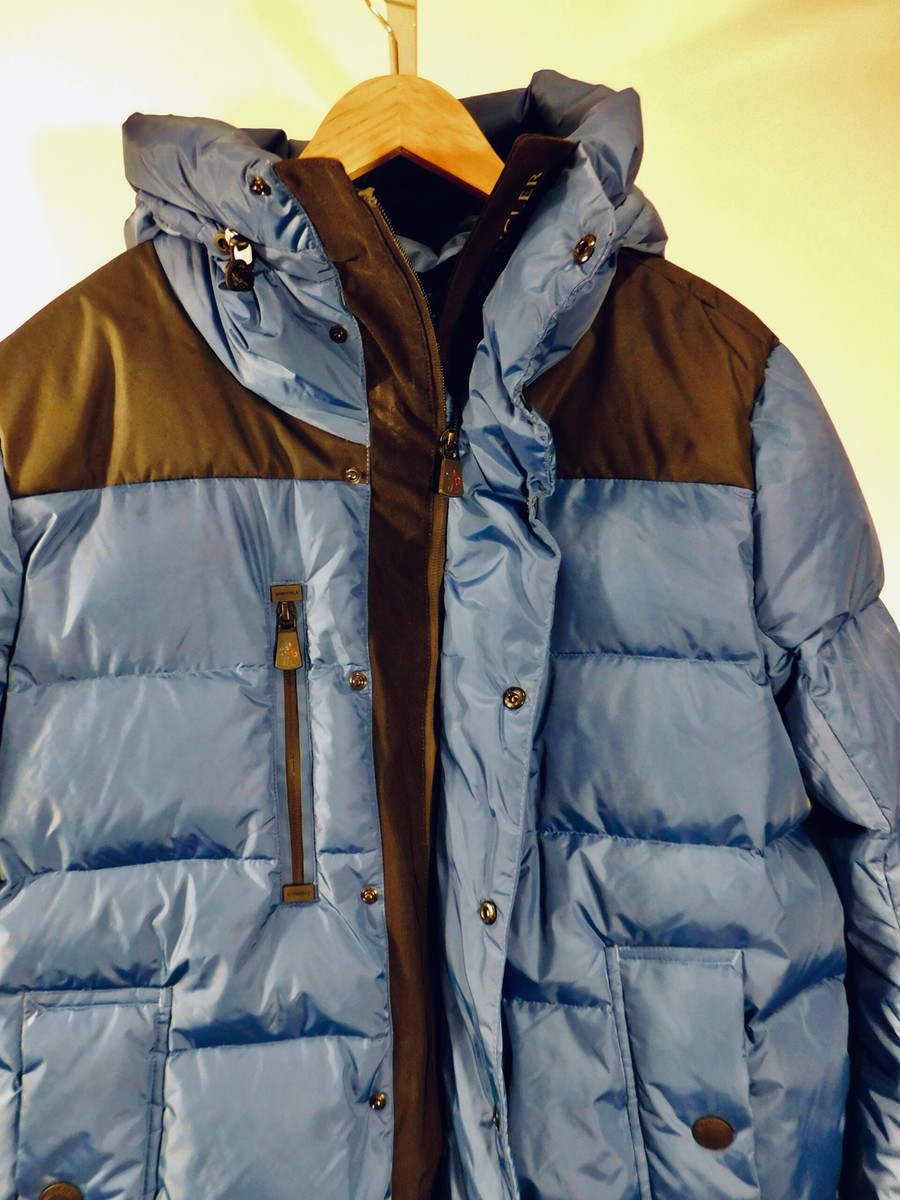 MONCLER リバーシブル ジップアップフード付 トラックジャケット 楽天市場】ジップアップパーカー（ブランドモンクレール