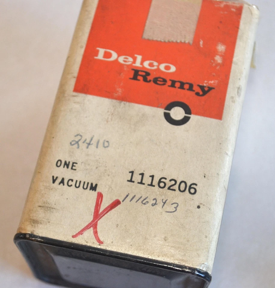 Nuevo de Lote Antiguo Pontiac 389/421 Delco Remy Aspiradora Control Avanzado, 1962 1963 1964 Foto 3 de 4
