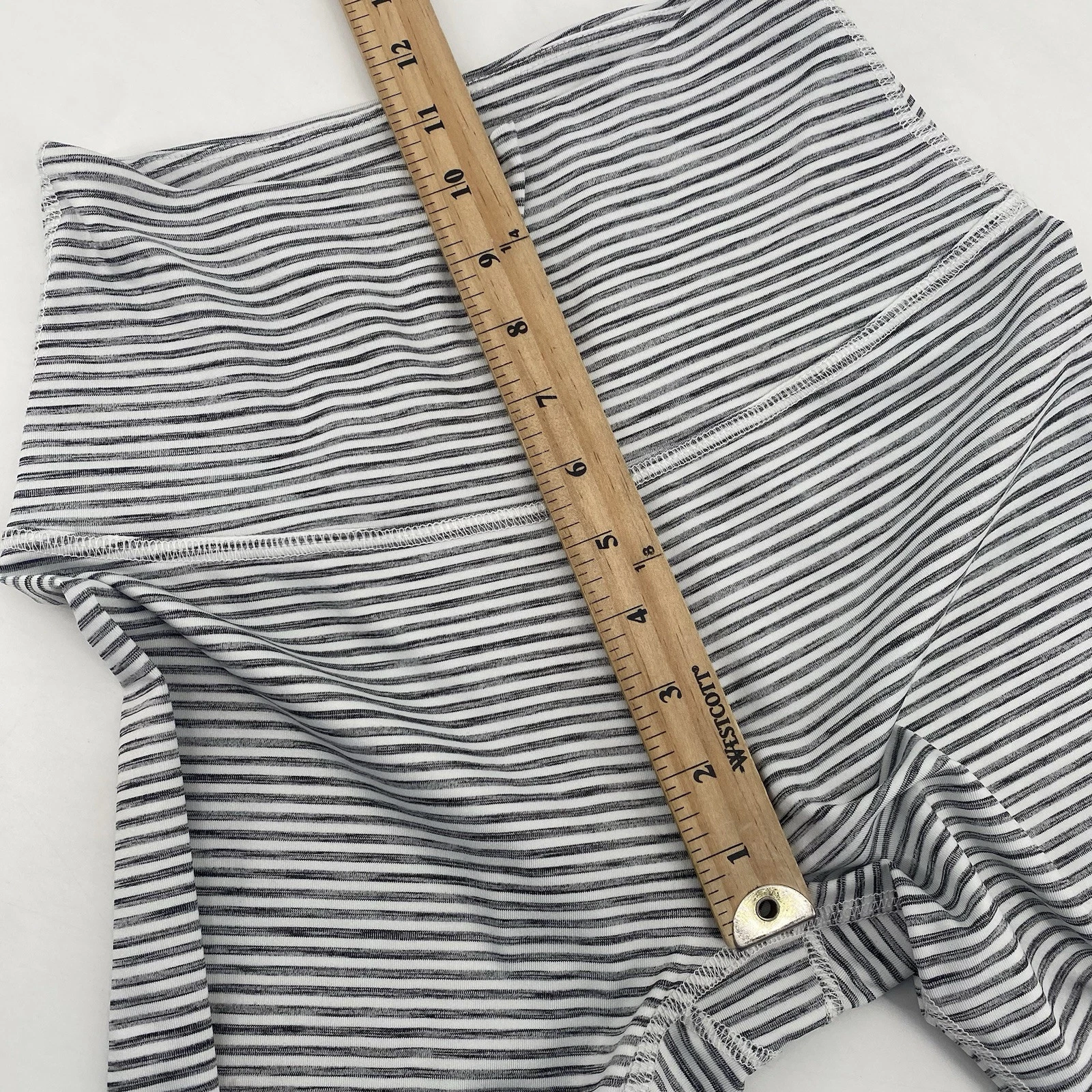 beyond-yoga surf stripe high waisted yoga leggings