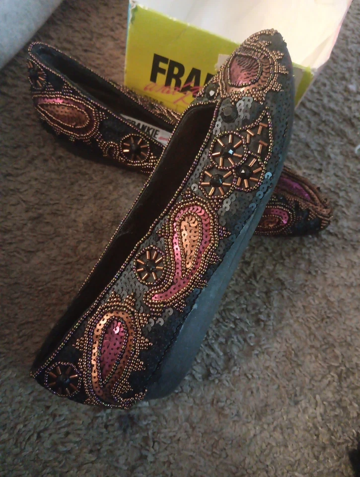 Pisos de ballet Beverly Feldman Frankie and Baby con joyas talla 5M multicolor Foto 4 de 4