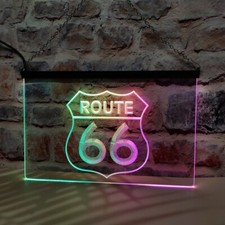 Historisches Route 66 Mother Road LED-Neonlichtschild mit bunt fließenden