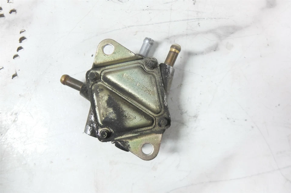 04 Hyosung Alpha Sports GT 250 GT250 petrol gas fuel pump - Image 3 of 3