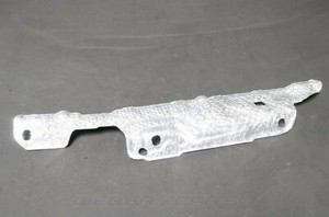 8575721 BMW B57 M550d Hitzeschutzblech Wärmedammung isolierung Zylinderkopfhaube