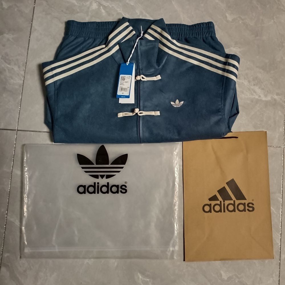 2025 Adidas Originals Snake Year Limited New Chinese Stand Collar