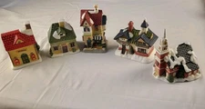 Lot Of 5 Vintage 1999 Lillian Vernon Christmas Village Church School Inn