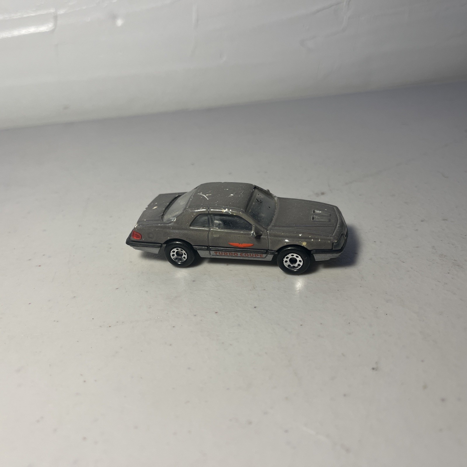 Picture 1 of 4