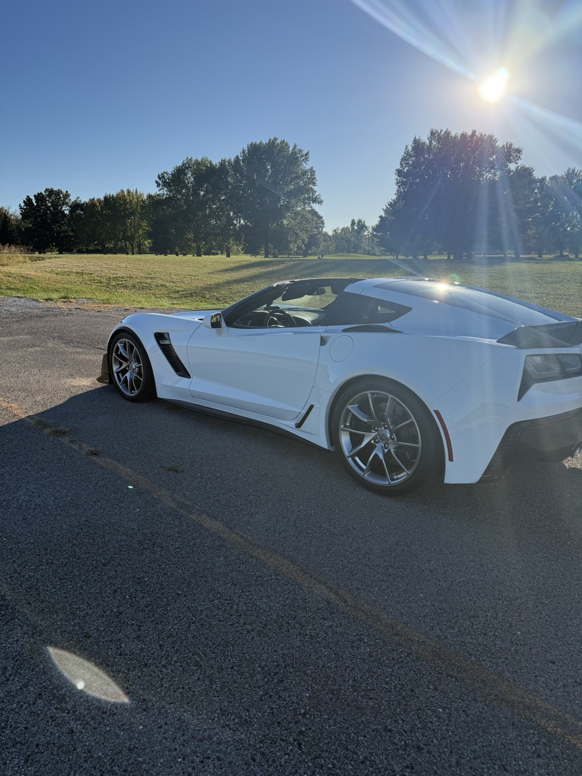 2019 White Chevrolet Corvette   | C7 Corvette Photo 5