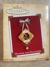 Hallmark Keepsake Ornament Mother Daughter Photo Holder Metal & Fabric 2004 NEW