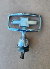 Chevrolet Caprice Impala 1991 - 1996 Gm Hood Ornament Emblem