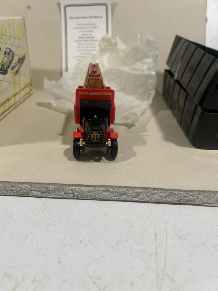 1920 Mack Coke Truck Matchbox Models of Yesteryear AC Coca-Cola YPC03 1:43 - Image 4 of 4