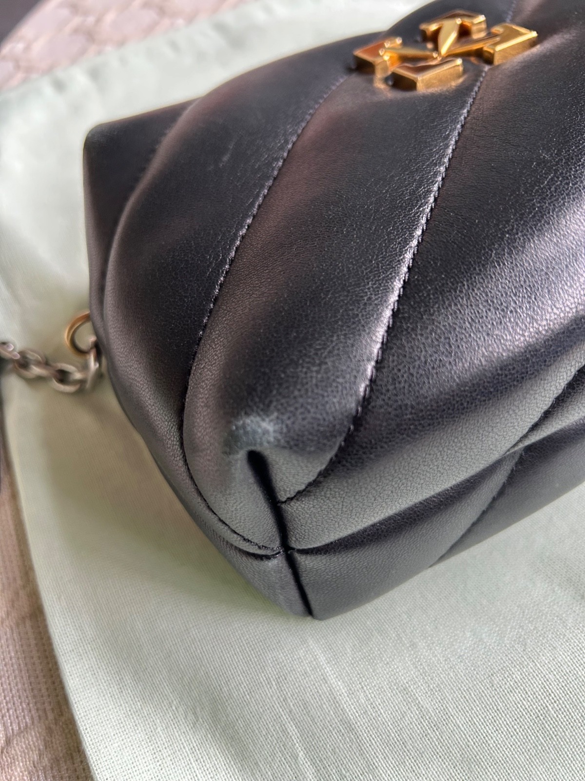 Off White Jackhammer Camera Bag Black - image 13