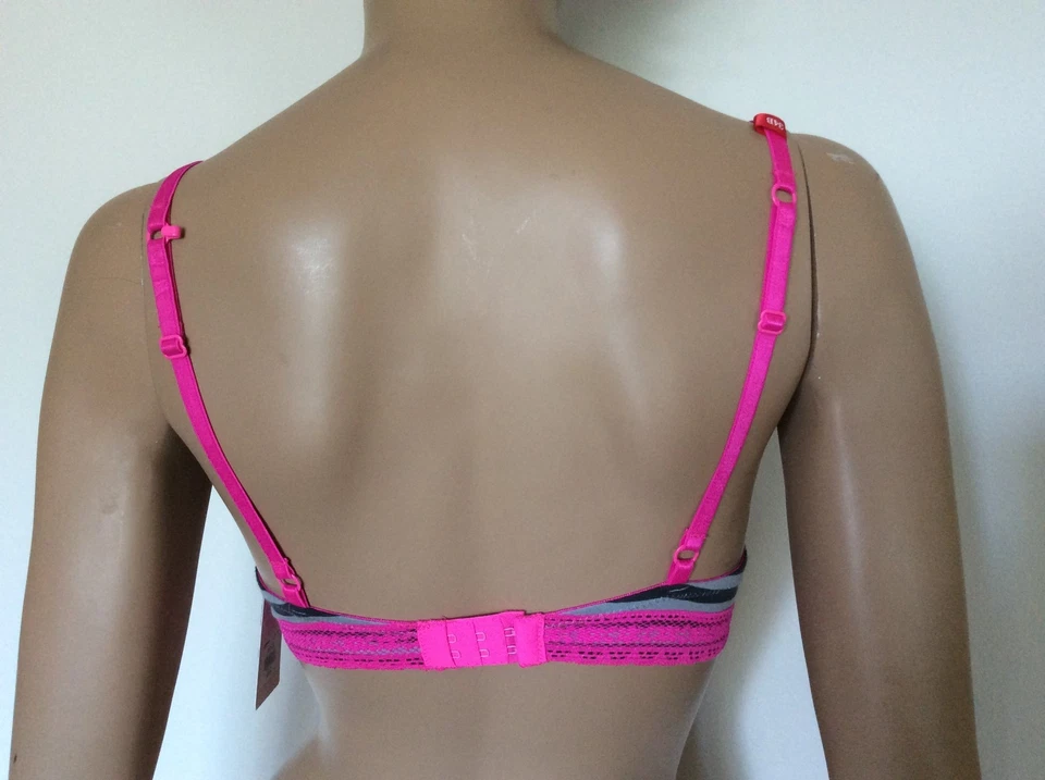 Camiseta SO Bra Convertible 020 Gris Rayas SI381004B Talla 34A, 34B, 34C Foto 3 de 4