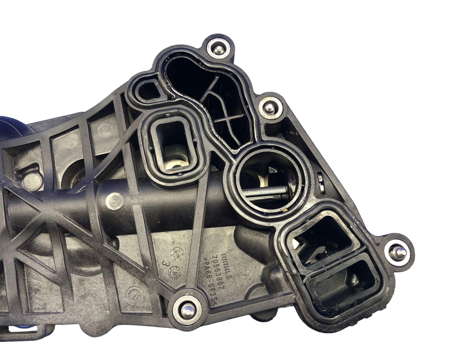 2014 2015 2016 2017 2018 2019 2020 BMW I8 OEM 1.5L OIL FILTER HOUSING