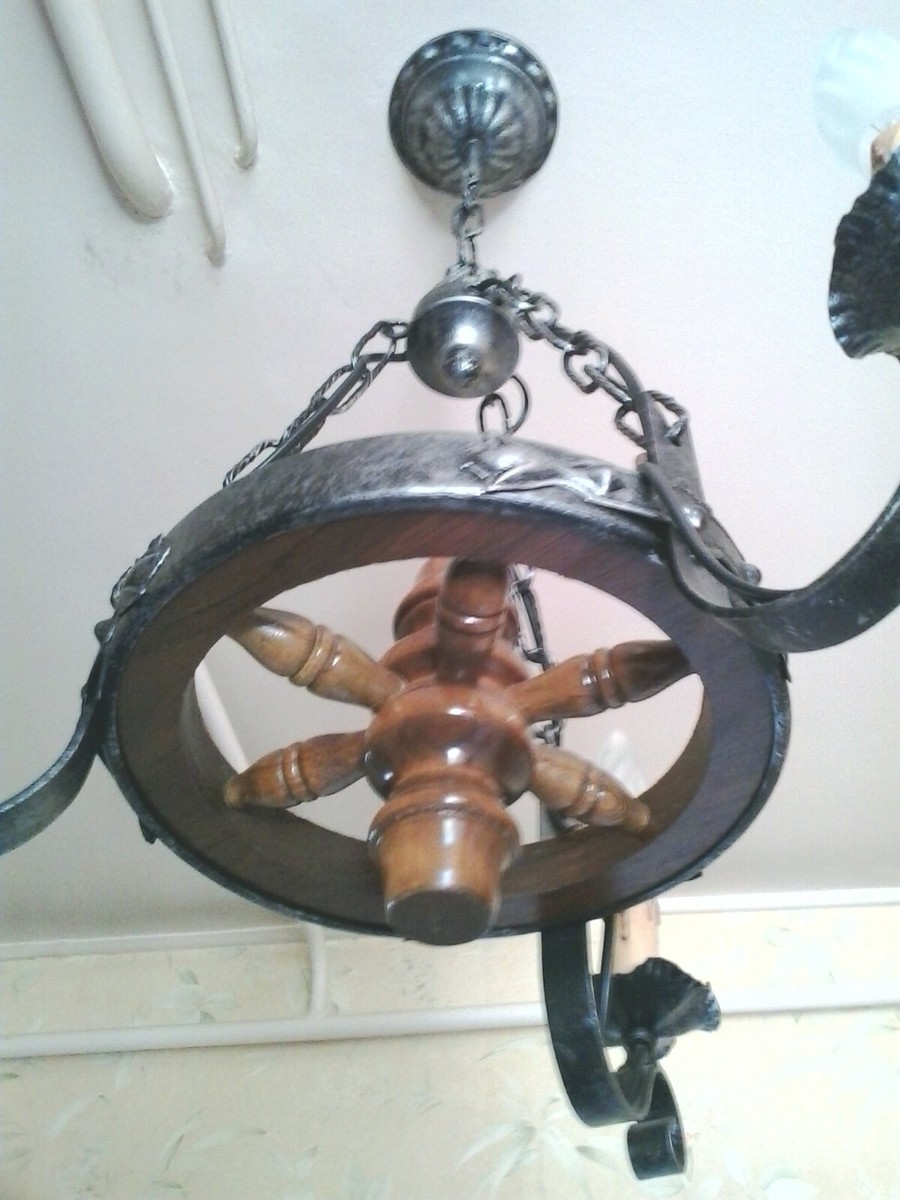 Lustre Rustique 3 Lampes Sur Roue De Char En Fer Forgé Et Bois - Vintage - Occasion Fonctionnel