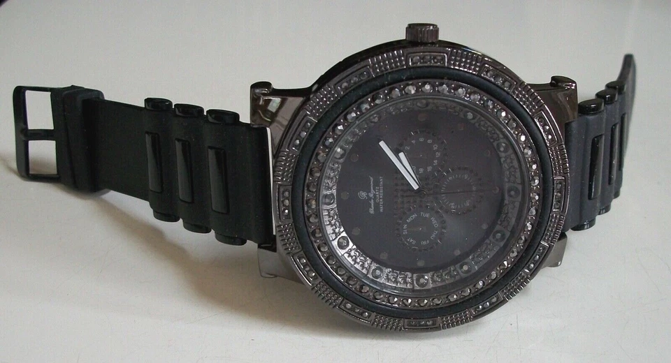 Reloj de hip hop elegante de moda con correa de silicona con acabado negro/hematita con piedras para hombre Foto 2 de 4