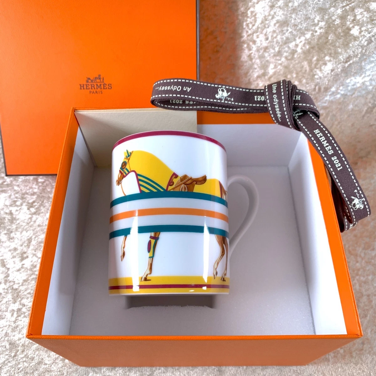 Preços baixos em Hermès Cup em Canecas | eBay