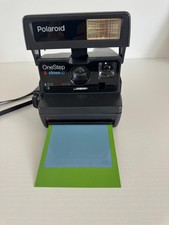Vintage 1980's Polaroid OneStep closeup 600 Instant Film Camera, Film Tested