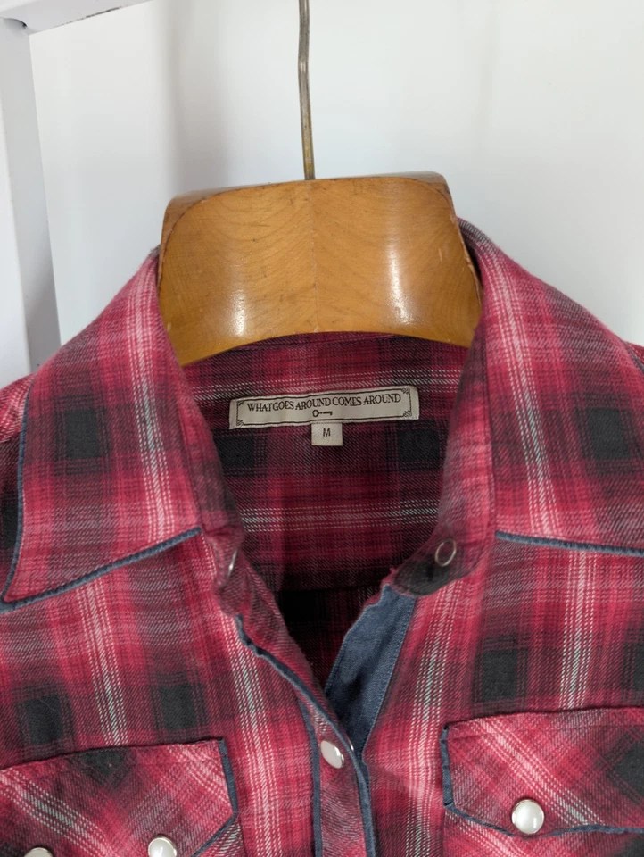 What Goes Around Comes Around 粉色红色法兰绒西部 Snap 衬衫 M 牛仔格子 — 第 2/4 张图片
