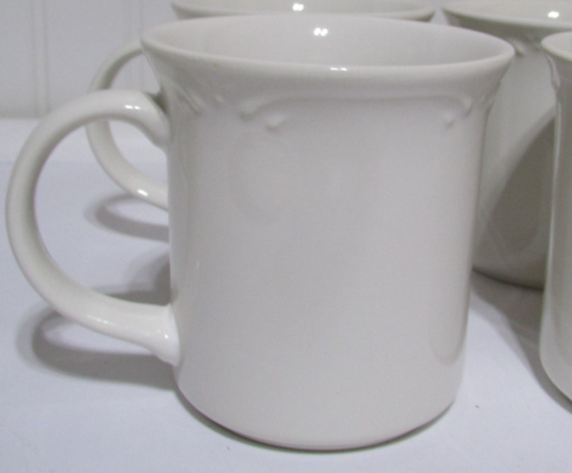 Pfaltzgraff   Filigree  White  Mugs Coffee Cups Set of 4
