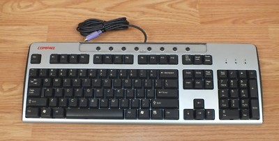 CLAVIER IBM MODEL M clicky vintage keyboard AZERTY FR - 1986 - IBM PS/2