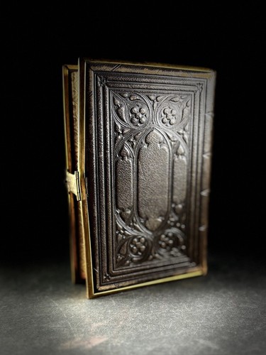 Fore-Edge Painting 1856 Book of Common Prayer Brass Bound Leather India 1857 VG - Picture 6 of 21