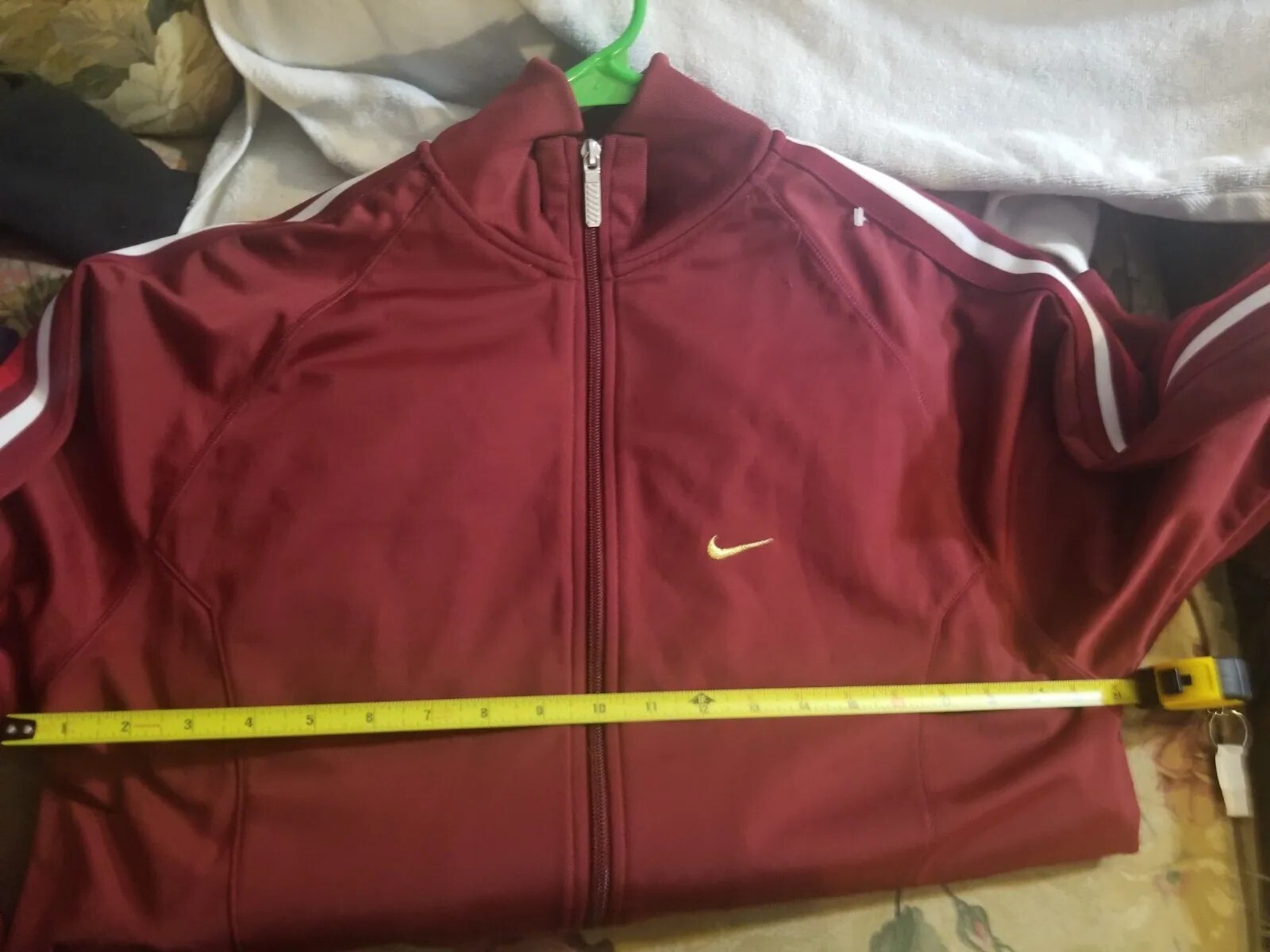 NIKE TRACK JACKET - MEDIUM - THROWBACK - RED - image 6