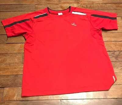 tee shirt rouge decathlon