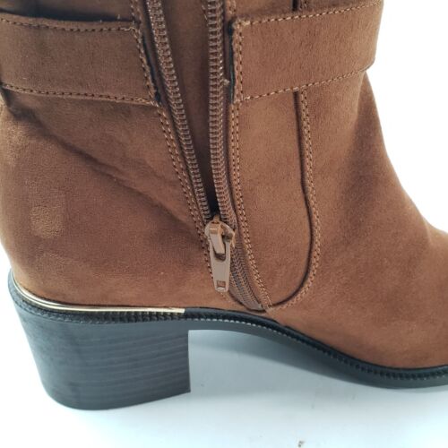 Liz Claiborne Western Chelsea Boot 9 Wide Fit Brown Buckle Low Heel Ankle Bootie - Picture 9 of 14