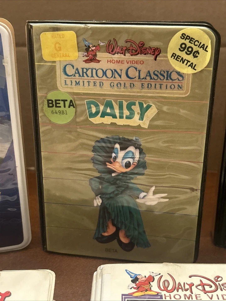 Lot of 9 Disney Beta max Cassettes - white clamshell cases, Gold Edition Etc - Image 3 of 4