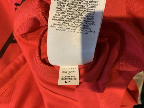 Original Liverpool Nike Strike Trainingsjacke 2022 / 2023 - Bild 6 von 9