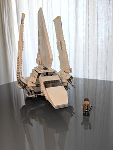LEGO Star Wars: Imperial Shuttle Tydirium (75094) w/Han Solo minifig