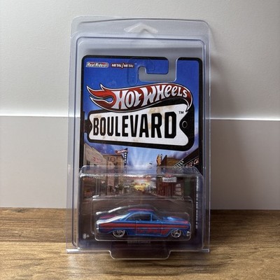 Hot Wheels 2011 Boulevard '64 Ford Falcon Sprint  (W/Protector)