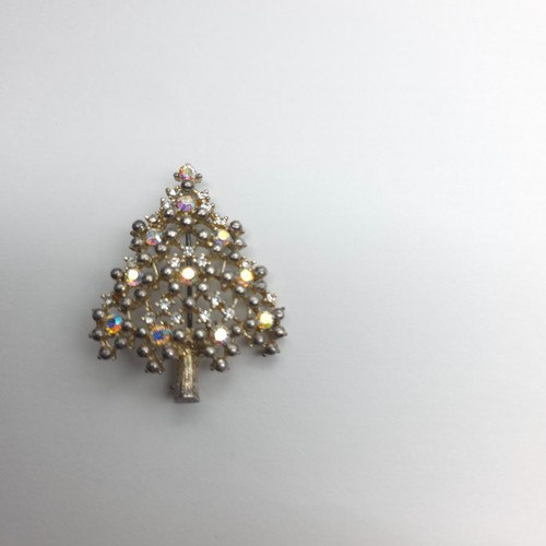 Signed Eisenberg Ice AB Clear Rhinestone Gold Tone Christmas Tree Brooch Vintage