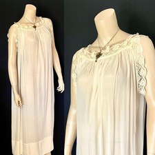 Charming Edwardian , Teens 1920s Ivory Silk, Lace Nightgown, Chemise, M - L - XL