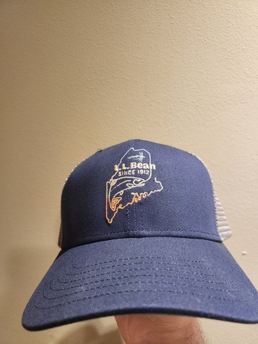 LL BEAN Mesh Trucker Snapback Hat One Size With Maine Outline