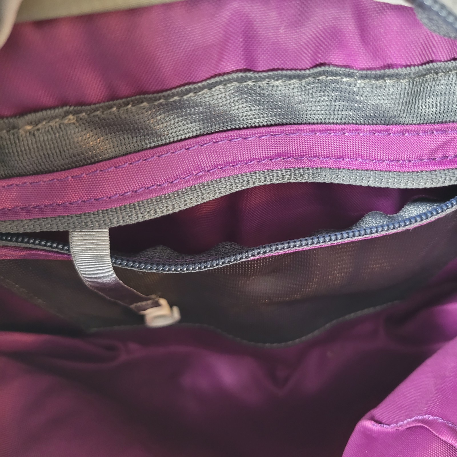 Gregory Maya 22 Backpack Sm Gray Purple BioSync Lightweight Adjustable Day Sack