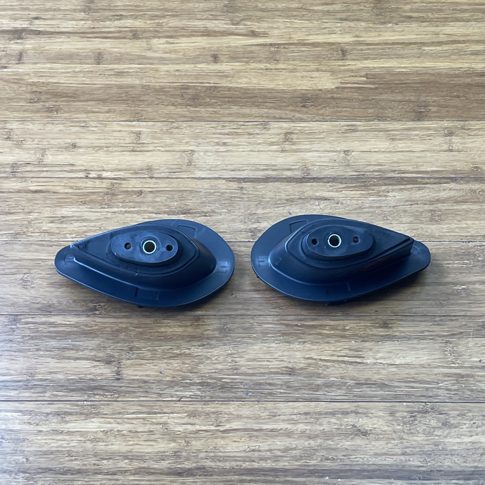 2014-2020 BMW i8 I12 Rear Right & Left Sail Panel Support Bracket Set of 2 OEM