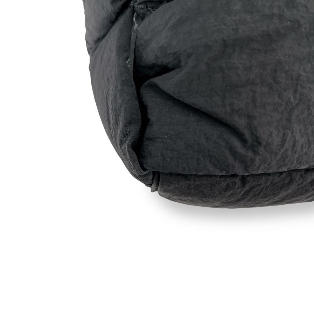 Bottega Veneta Parakeet Nylon Shoulder Bag Black Medium Auth thumbnail 9