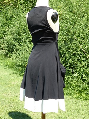 Robe Marithé François Girbaud Noir Et Blanc - Taille 36 FR / 40 IT - Occasion En Très Bon état - Style Midi