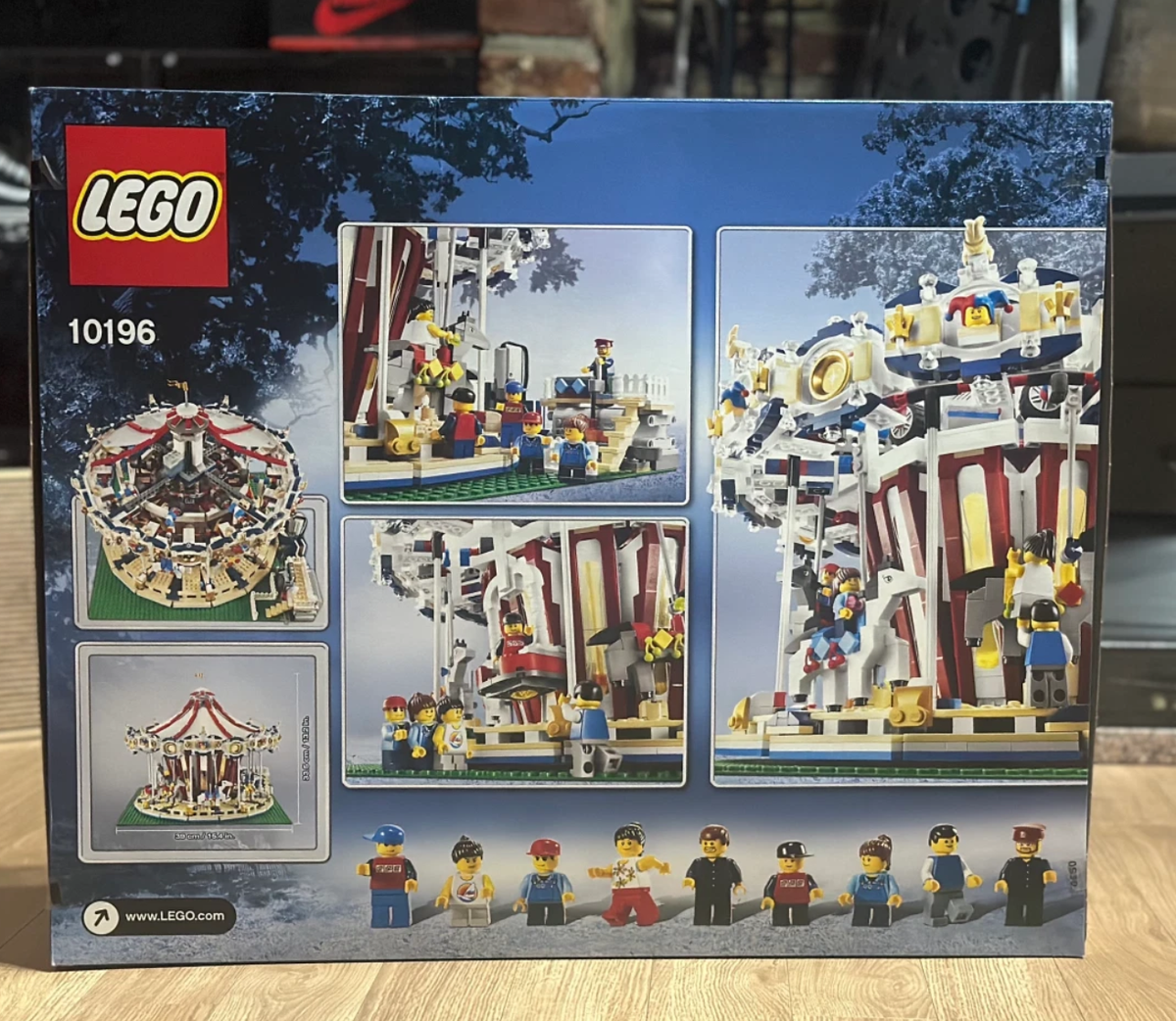 LEGO Advanced Models: Grand Carousel (10196) | Fast Shipping