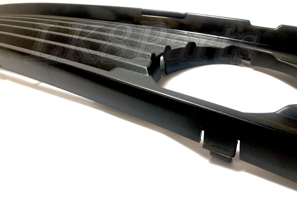 Land Rover Range Rover Classic 87-95 Front Grill Grille BTR451 New - Image 4 of 4