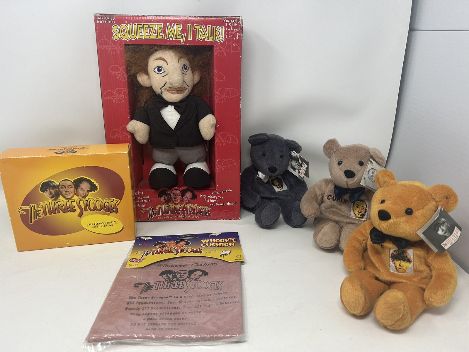 The Three Stooges Collection Whoopee Cushion Bears1996 Lot Talking Dol, Calendar