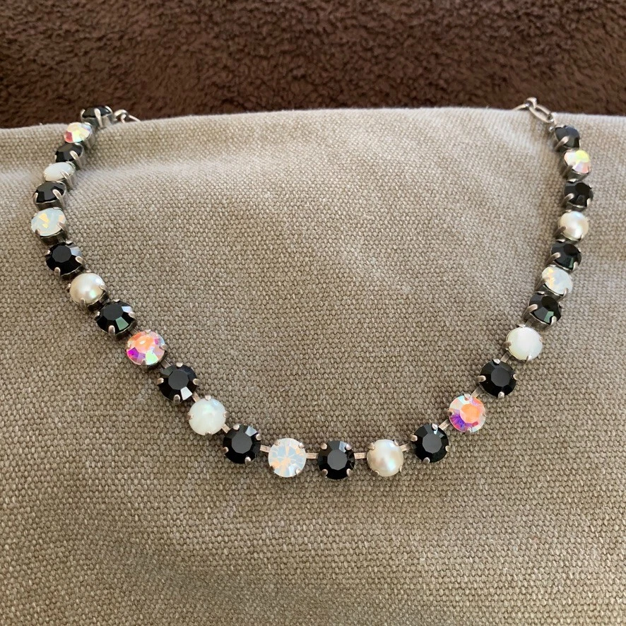 Collar para mujer Mariana Bette cristal de Swarovski negro marfil etc. Tono plata Foto 4 de 4