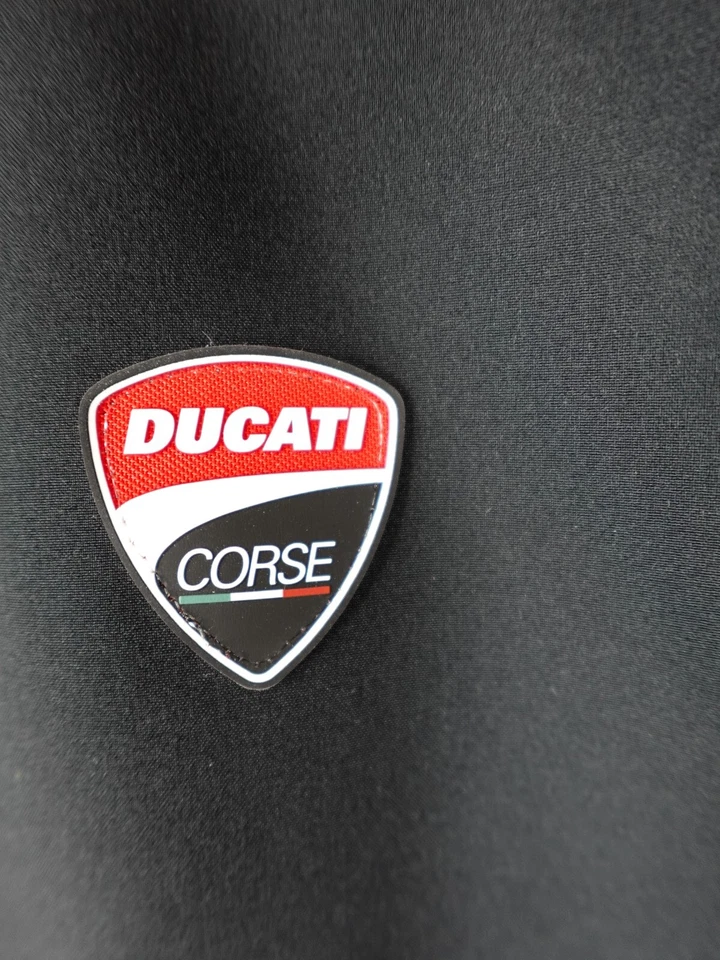 Chaqueta de caparazón blando DC Thrill genuina para mujer grande de EE. UU. - 987703348 Foto 4 de 4