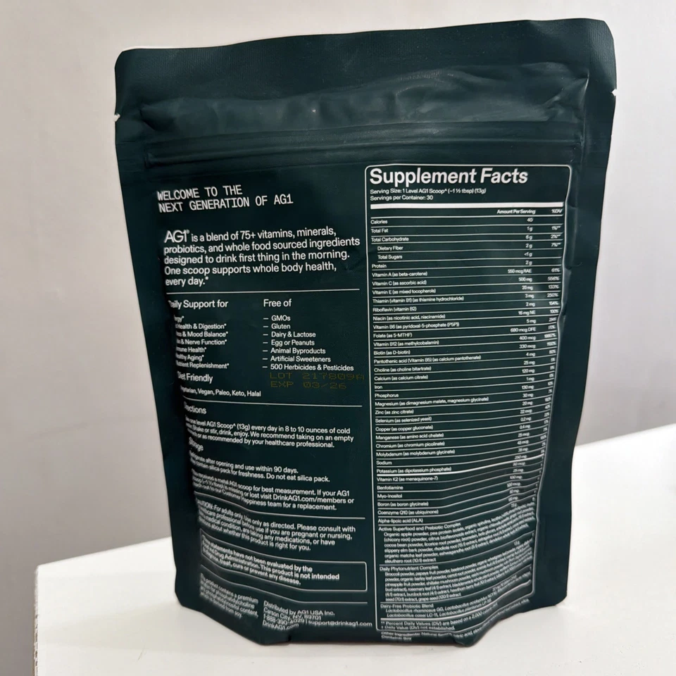 ¡NUEVO! ATHLETIC GREENS AG1 NUTRICIÓN FUNDACIONAL DIARIA 13,8 OZ Foto 2 de 3