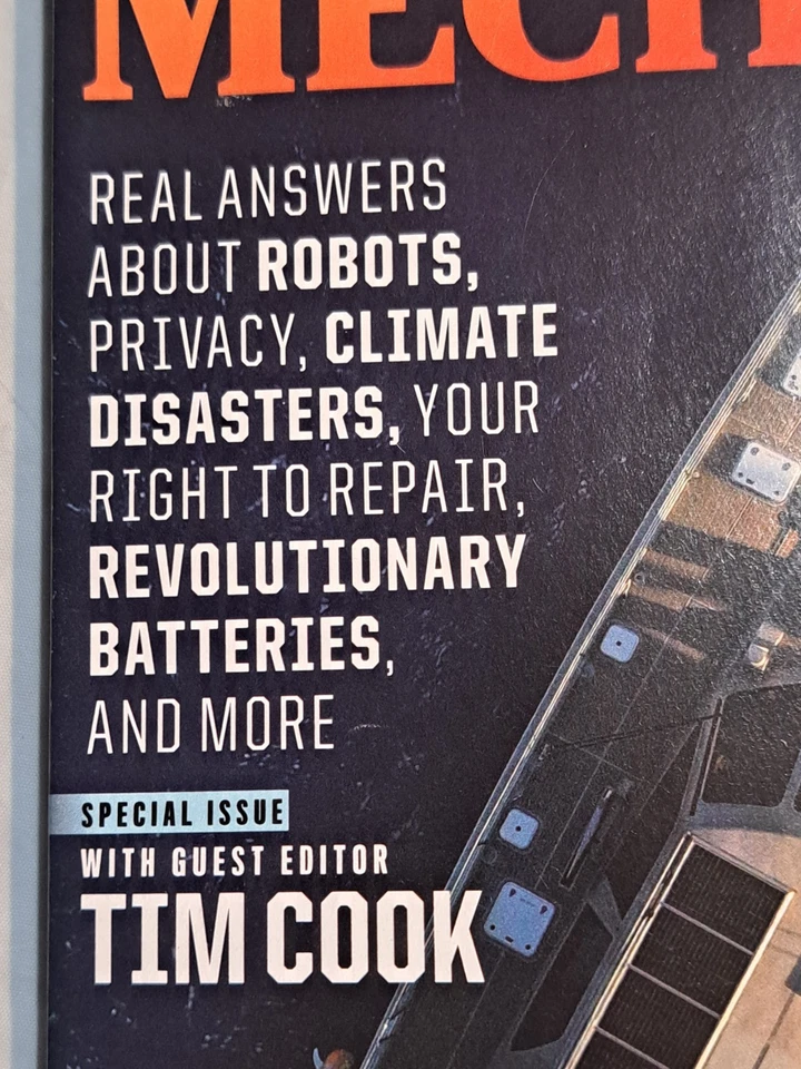 Popular Mechanics Magazine Sept/Oct 2022 Fire Pit, Dry Wall, Robots - Image 4 of 4